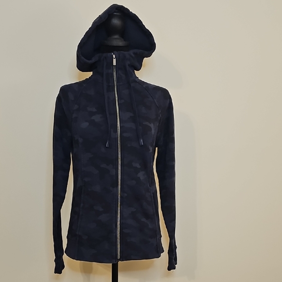 all in motion Tops - All In Motion Navy Camo Full Zip Hoodie Size XS